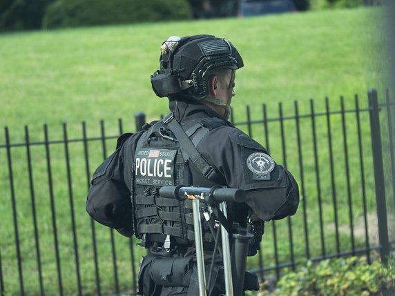 Le Secret Service a tiré sur une personne à l'extérieur de la Maison-Blanche, selon Donald Trump. © KEYSTONE/EPA/Stefani Reynolds / POOL