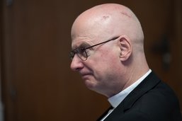 Fribourg: pas de poursuite contre l’évêque Morerod pour non-dénonciation d’abus sexuels
