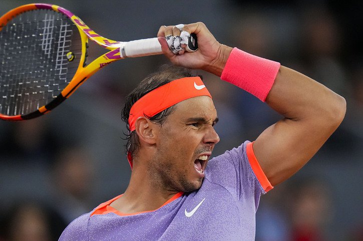Rafael Nadal se sent de mieux en mieux sur le court © KEYSTONE/AP/Manu Fernandez