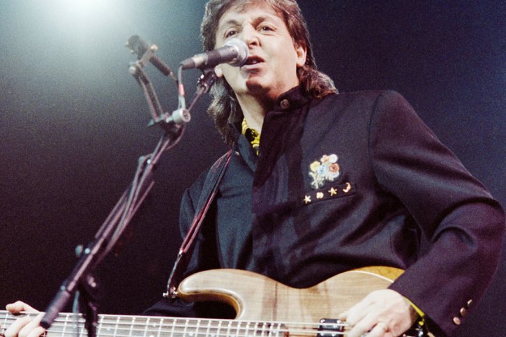 Paul McCartney lors de son concert au Hallenstadion de Zurich en 1989. © Keystone/CHRISTOPH RUCKSTUHL