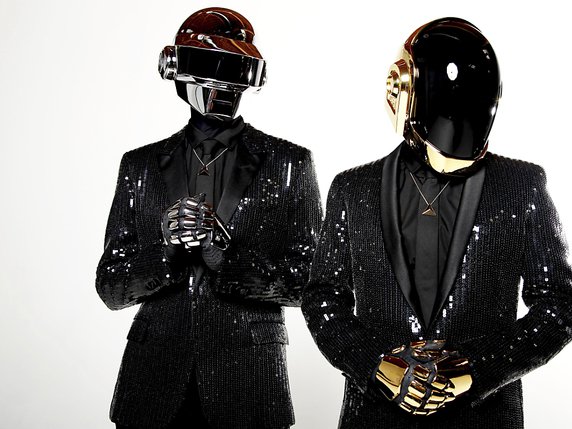 Le mystérieux duo derrière le groupe électro français Daft Punk a annoncé sa séparation à travers une vidéo (archives). © KEYSTONE/AP/Matt Sayles