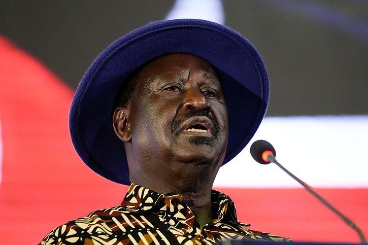 "Ce à quoi nous avons assisté hier est une parodie et un mépris évident de la Constitution", a affirmé Raila Odinga. © KEYSTONE/AP/Ben Curtis