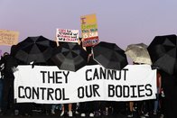 Fribourg: rassemblement de soutien pour le droit à l'avortement
