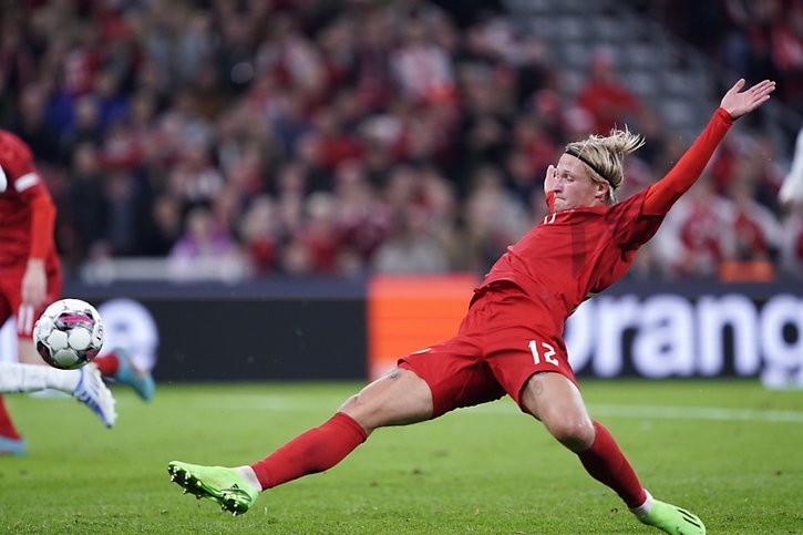 Le Danois Kasper Dolberg se détend, c'est 1-0 pour le Danemark. © KEYSTONE/EPA/Liselotte Sabroe