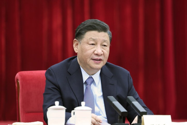 Xi Jinping, 69 ans, s'apprête à obtenir un inédit troisième mandat présidentiel dans quelques jours. © KEYSTONE/EPA/XINHUA / Ju Peng