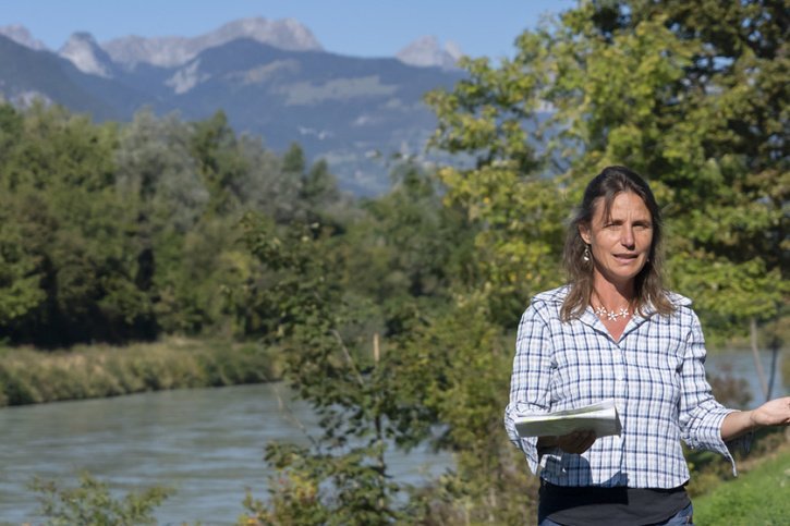 Marianne Gfeller est la responsable de la section Rhône 3 à la Direction générale de l'environnement du Département vaudois de l'environnement (DJES). © Keystone/NOEMI CINELLI